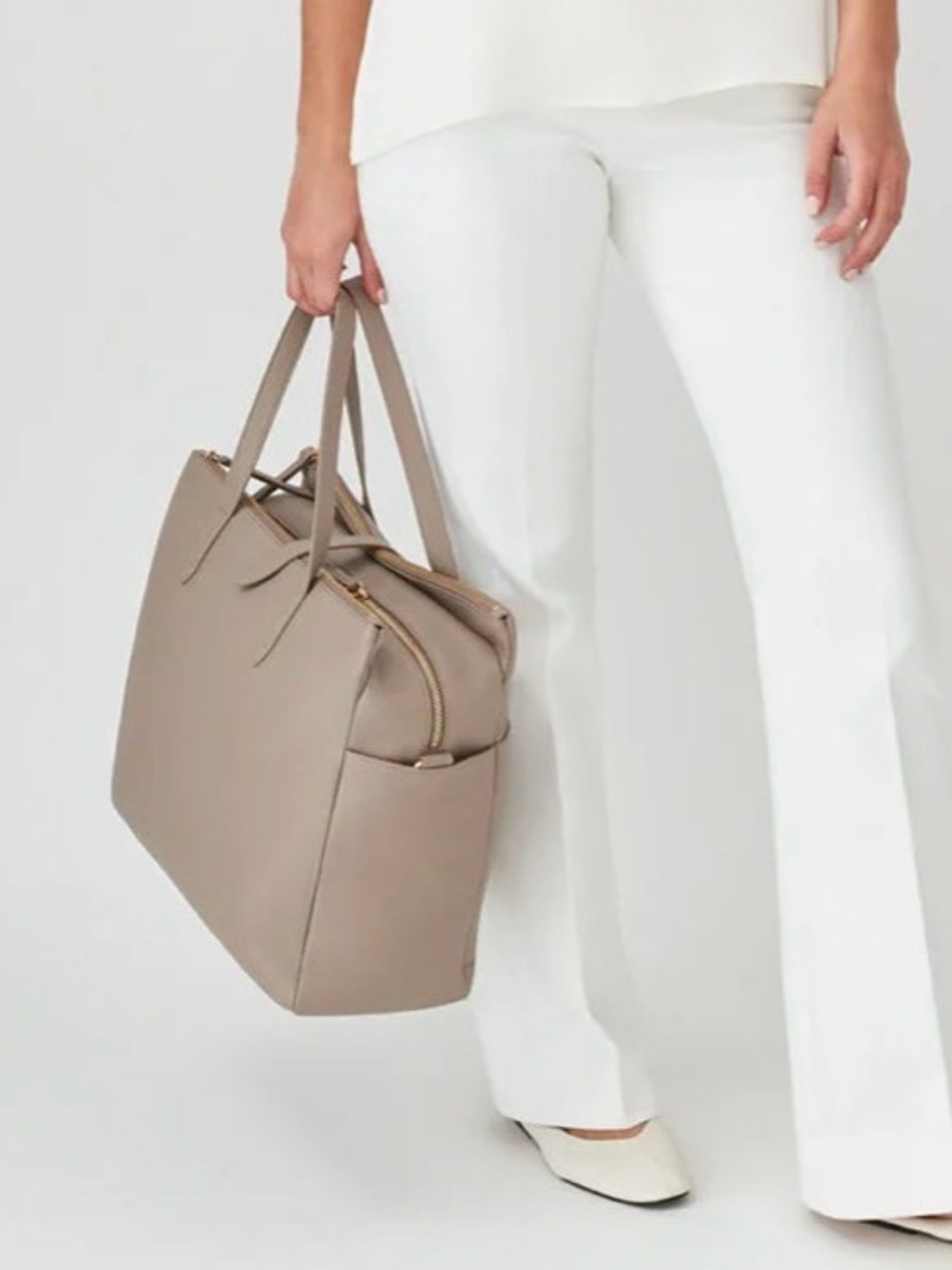 Cuyana Leather Triple Zipper Overnight in Stone pebbled leather